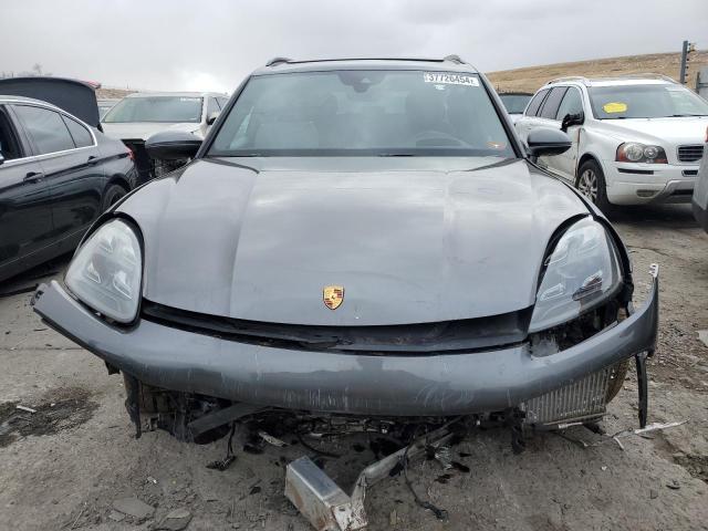 37726454 :رقم المزاد ، WP1AF2AY4MDA36774 vin ، 2021 Porsche Cayenne Turbo مزاد بيع