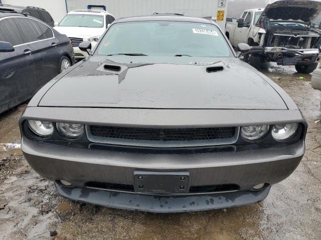 39338464 :رقم المزاد ، 2C3CDYBT6DH579329 vin ، 2013 Dodge Challenger R/t مزاد بيع