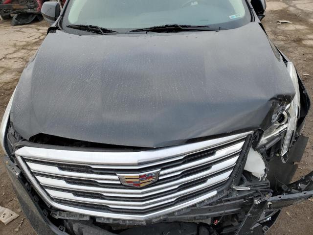 82442163 :رقم المزاد ، 1GYKNBRSXHZ258490 vin ، 2017 Cadillac Xt5 Luxury مزاد بيع