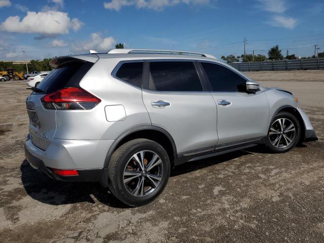 Продажа на аукционе авто 2017 Nissan Rogue S, vin: 5N1AT2MT0HC886550, номер лота: 37933804