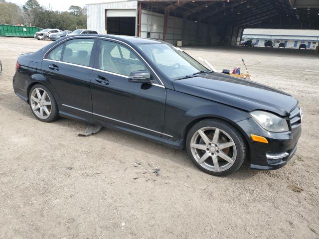 2014 Mercedes-benz C 250 მანქანა იყიდება აუქციონზე, vin: WDDGF4HB7EG240807, აუქციონის ნომერი: 39201504
