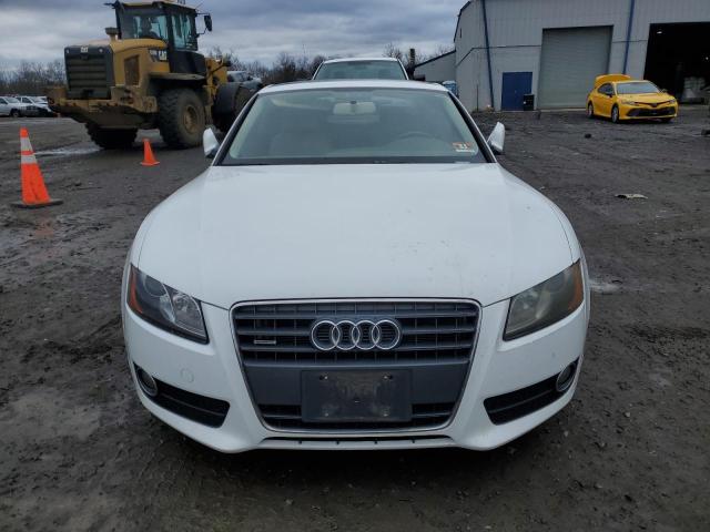 39222844 :رقم المزاد ، WAUCFAFR0BA039608 vin ، 2011 Audi A5 Premium مزاد بيع