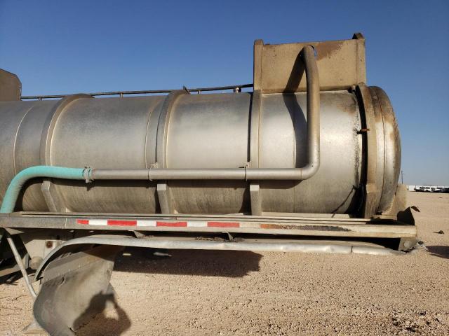 80870973 :رقم المزاد ، 1UNST4623GS140976 vin ، 2016 Tanker Trailer مزاد بيع