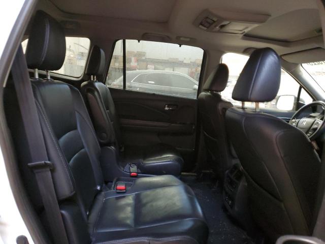 Продажа на аукционе авто 2017 Honda Pilot Touring, vin: 5FNYF6H92HB500018, номер лота: 82075223