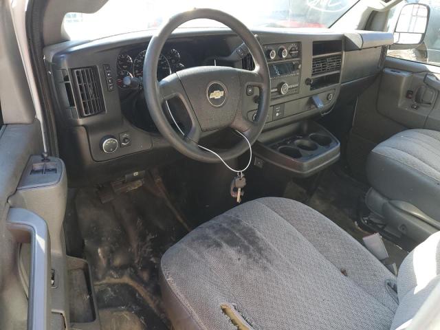 68232333 :رقم المزاد ، 1GCWGBFF0H1116527 vin ، 2017 Chevrolet Express G2500 مزاد بيع