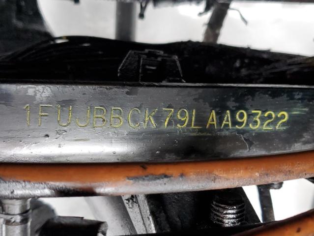 38385244 :رقم المزاد ، 1FUJBBCK79LAA9322 vin ، 2009 Freightliner Conventional مزاد بيع