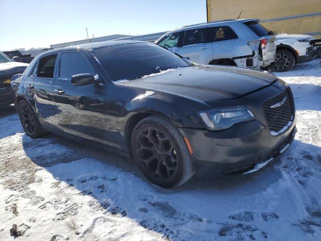 38229234 :رقم المزاد ، 2C3CCABG9KH637976 vin ، 2019 Chrysler 300 S مزاد بيع