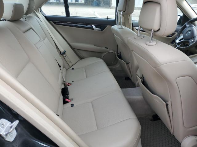 2014 Mercedes-benz C 250 მანქანა იყიდება აუქციონზე, vin: WDDGF4HB7EG240807, აუქციონის ნომერი: 39201504