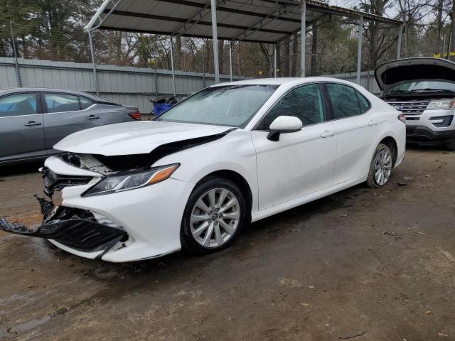 82465673 :رقم المزاد ، 4T1C11AK6LU316754 vin ، 2020 Toyota Camry Le مزاد بيع