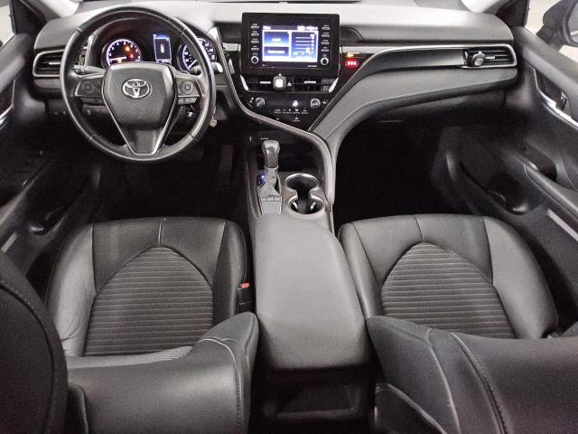 86945474 :رقم المزاد ، 4T1G11AK7NU671887 vin ، 2022 Toyota Camry مزاد بيع