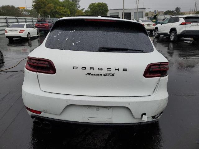 88884215 :رقم المزاد ، WP1AG2A54HLB52684 vin ، 2017 Porsche Macan مزاد بيع