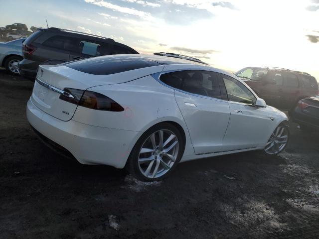 87681485 :رقم المزاد ، 5YJSA1E24GF158505 vin ، 2016 Tesla Model S مزاد بيع