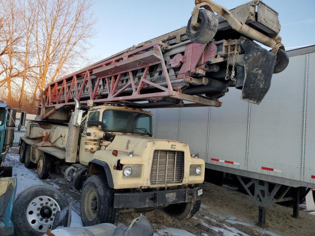 1991 Mack 600 Rd600 მანქანა იყიდება აუქციონზე, vin: 1M2P264C1MM009056, აუქციონის ნომერი: 87830185