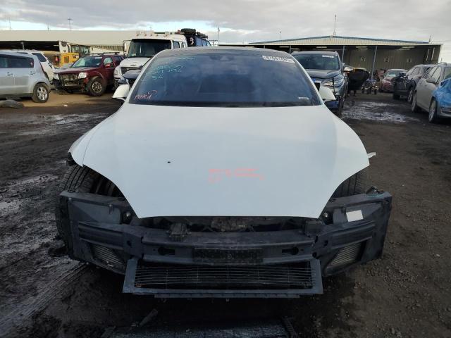 87681485 :رقم المزاد ، 5YJSA1E24GF158505 vin ، 2016 Tesla Model S مزاد بيع