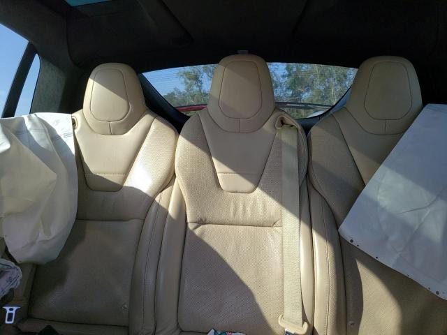 41548995 :رقم المزاد ، 5YJXCAE24GF017871 vin ، 2016 Tesla Model X مزاد بيع