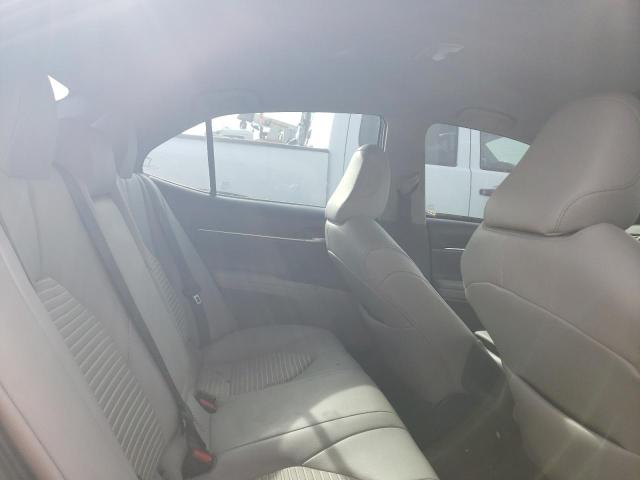 43050485 :رقم المزاد ، 4T1B11HK1KU757059 vin ، 2019 Toyota Camry مزاد بيع
