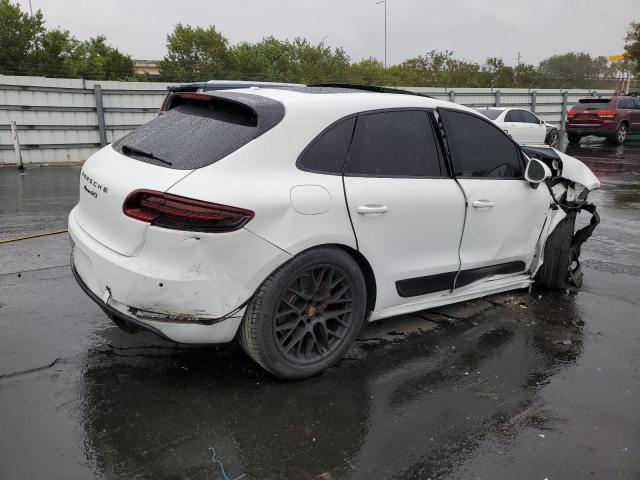 88884215 :رقم المزاد ، WP1AG2A54HLB52684 vin ، 2017 Porsche Macan مزاد بيع
