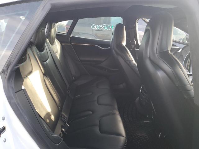 87681485 :رقم المزاد ، 5YJSA1E24GF158505 vin ، 2016 Tesla Model S مزاد بيع