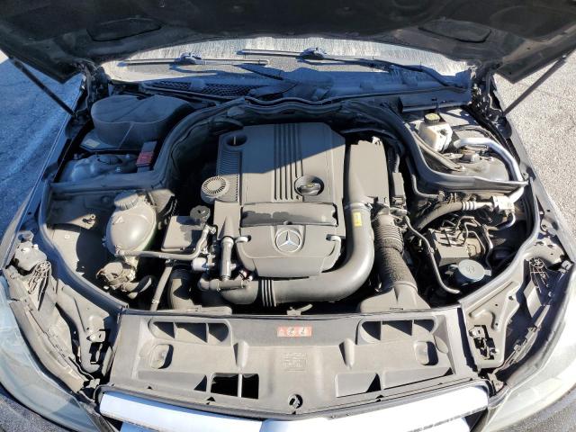 2013 Mercedes-benz C მანქანა იყიდება აუქციონზე, vin: WDDGJ4HB9DF942758, აუქციონის ნომერი: 85763294
