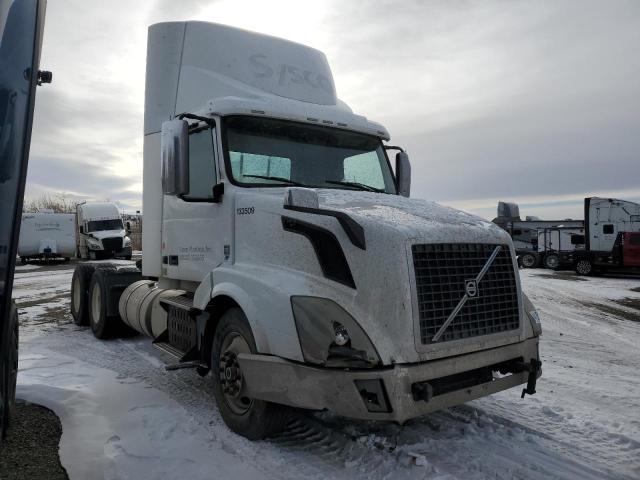 Aukcja sprzedaży 2015 Volvo Vn, vin: 4V4NC9EH1FN921059, numer aukcji: 78278065
