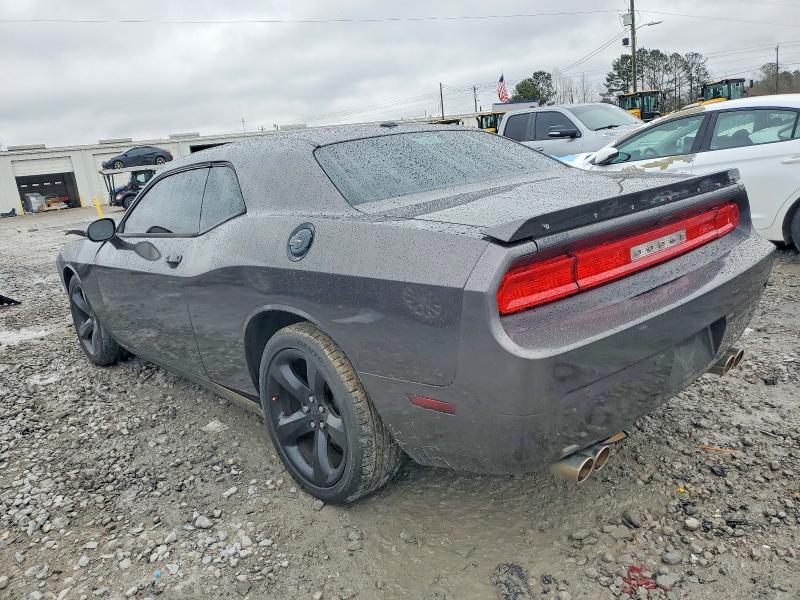 72765785 :رقم المزاد ، 2C3CDYAG5DH685615 vin ، 2013 Dodge Challenger مزاد بيع