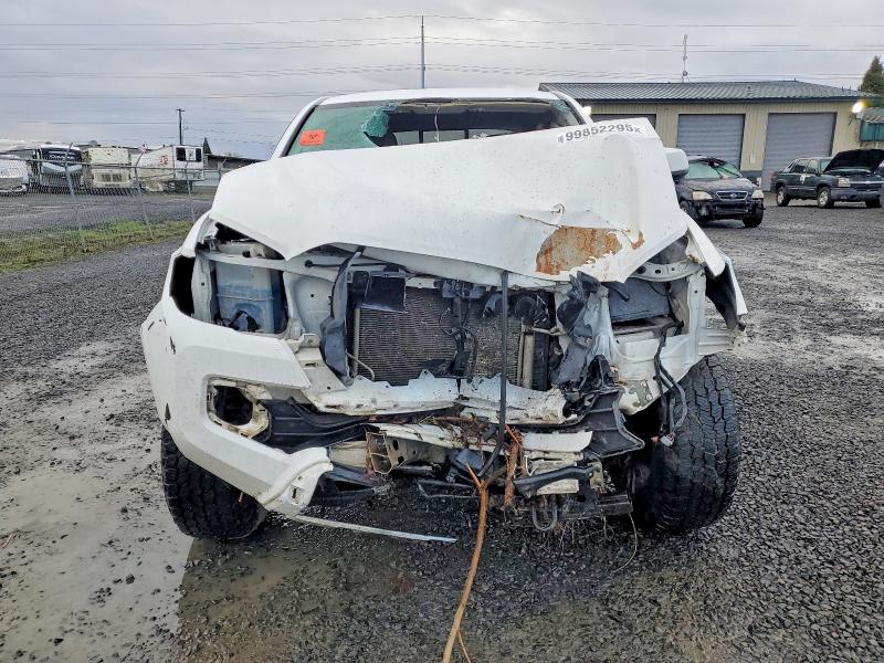 99852295 :رقم المزاد ، 5TFCZ5AN6MX280031 vin ، 2021 Toyota Tacoma مزاد بيع