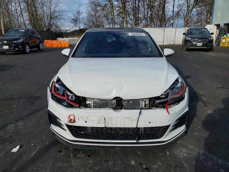 74892955 :رقم المزاد ، 3VW547AU0JM264738 vin ، 2018 Volkswagen Gti مزاد بيع