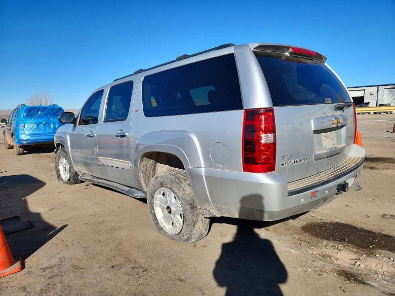 2011 Chevrolet Suburban მანქანა იყიდება აუქციონზე, vin: 1GNSKJE31BR125493, აუქციონის ნომერი: 73668245