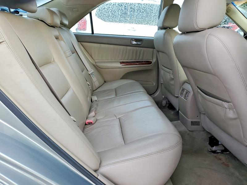 98373485 :رقم المزاد ، 4T1BF30K76U627432 vin ، 2006 Toyota Camry مزاد بيع