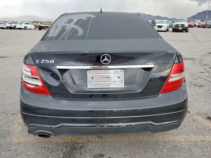 72432345 :رقم المزاد ، WDDGF4HB7DR248876 vin ، 2013 Mercedes-benz C مزاد بيع