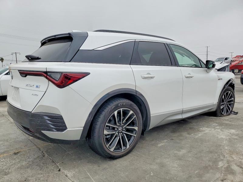 98203805 :رقم المزاد ، 4W5KHNRL1RZ511059 vin ، 2024 Acura Zdx مزاد بيع
