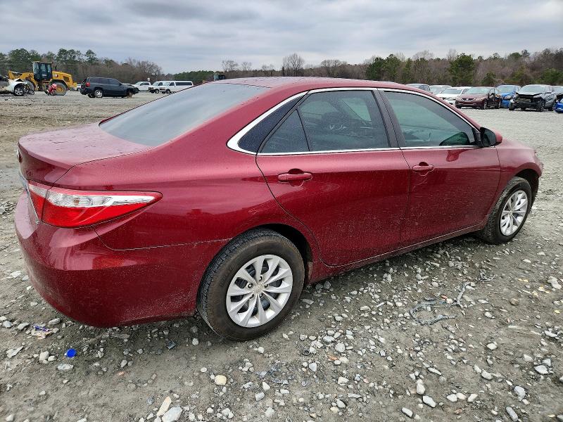 74371125 :رقم المزاد ، 4T1BF1FK6HU686521 vin ، 2017 Toyota Camry مزاد بيع