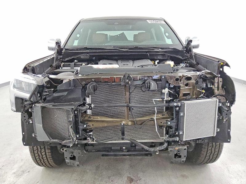 2025 Toyota Tundra მანქანა იყიდება აუქციონზე, vin: 5TFMA5DB9SX317356, აუქციონის ნომერი: 99847325