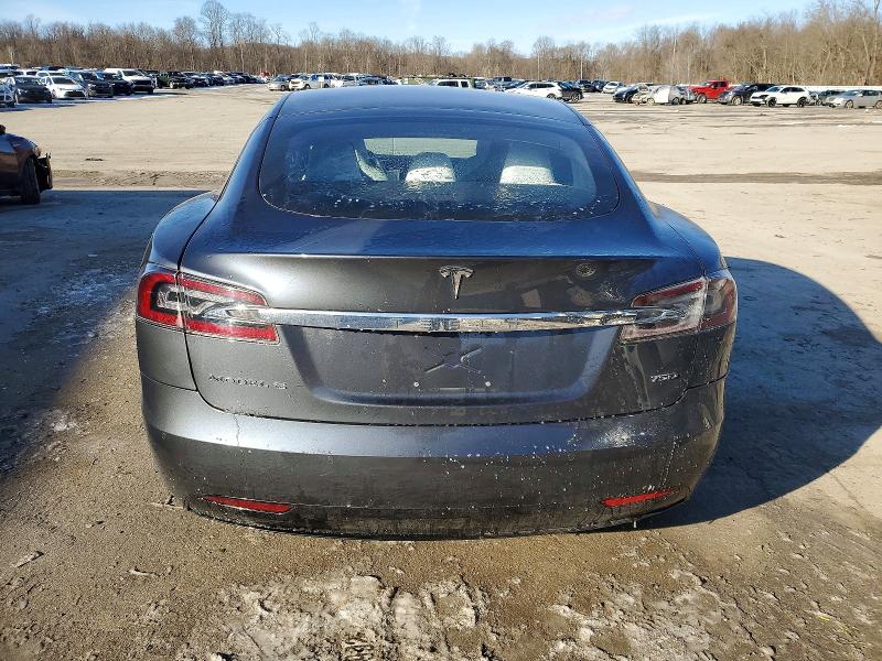 74258845 :رقم المزاد ، 5YJSA1E20HF207460 vin ، 2017 Tesla Model S مزاد بيع