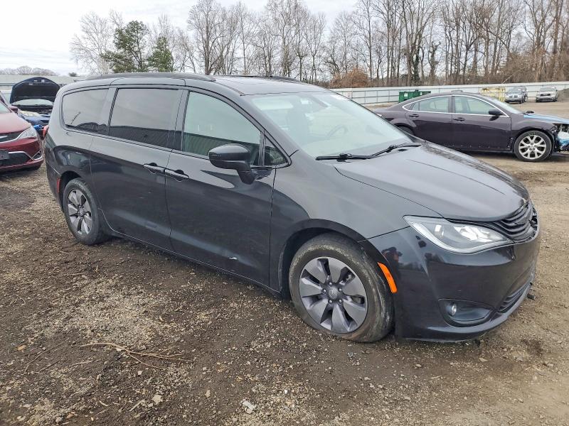 Aukcja sprzedaży 2018 Chrysler Pacifica, vin: 2C4RC1N70JR339682, numer aukcji: 97661605