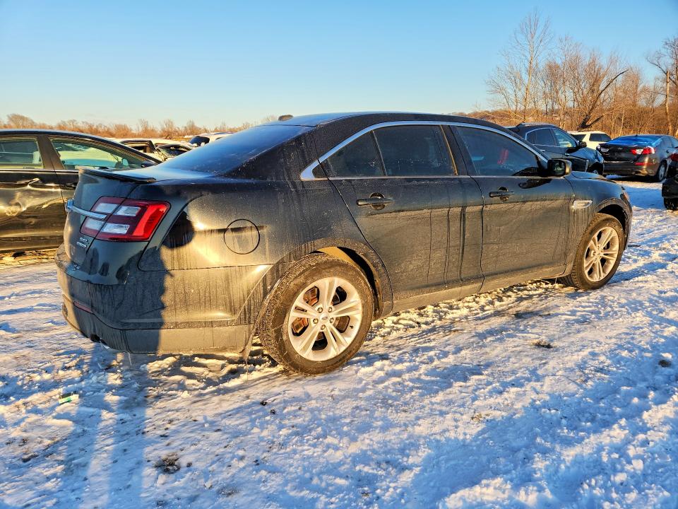 Продаж на аукціоні авто 2015 Ford Taurus, vin: 1FAHP2E80FG137583, номер лоту: 74458015