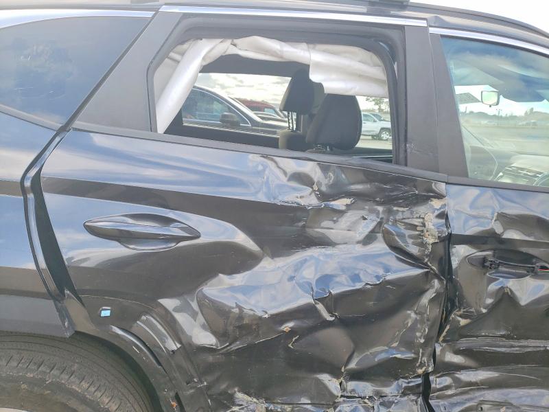 97880965 :رقم المزاد ، 5NMJBCAE9NH057928 vin ، 2022 Hyundai Tucson مزاد بيع