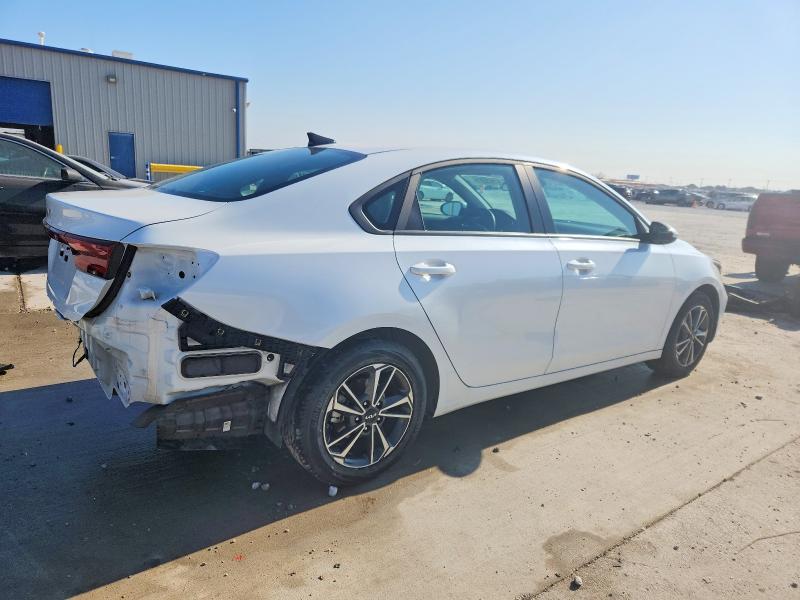 Aukcja sprzedaży 2024 Kia Forte, vin: 3KPF24AD4RE759316, numer aukcji: 97970375