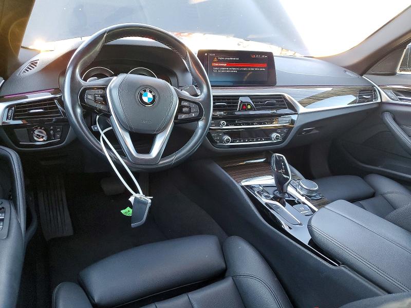 73050535 :رقم المزاد ، WBAJA9C5XKB392700 vin ، 2019 Bmw 530e مزاد بيع