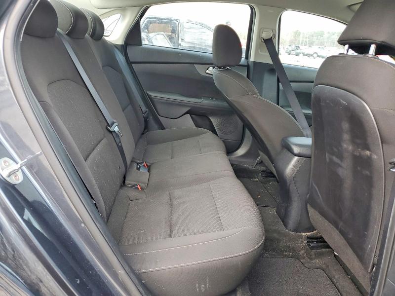 74554505 :رقم المزاد ، 3KPF24AD3ME275274 vin ، 2021 Kia Forte مزاد بيع