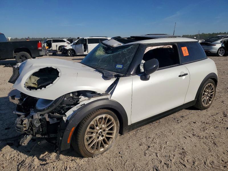 Продажа на аукционе авто 2025 Mini Cooper S, vin: WMW23GD06S2W28331, номер лота: 73720085