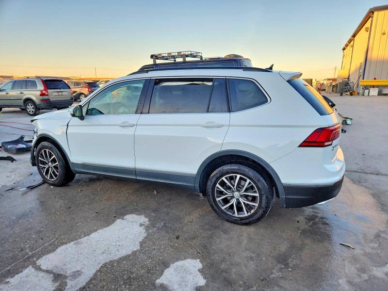 73327255 :رقم المزاد ، 3VV2B7AXXLM073063 vin ، 2020 Volkswagen Tiguan مزاد بيع