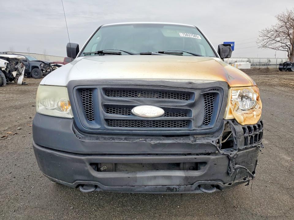 75037585 :رقم المزاد ، 1FTRF14W78KC74032 vin ، 2008 Ford F150 مزاد بيع