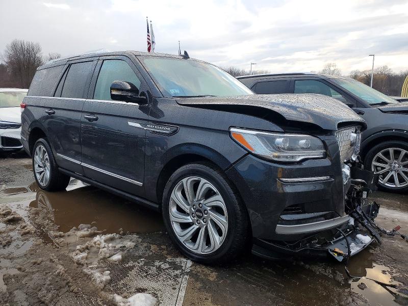 97652405 :رقم المزاد ، 5LMJJ2LG5REL16296 vin ، 2024 Lincoln Navigator مزاد بيع