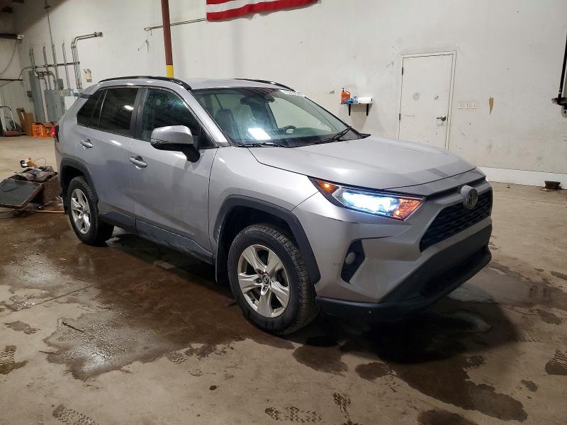 2021 Toyota Rav4 მანქანა იყიდება აუქციონზე, vin: 2T3P1RFV4MC165734, აუქციონის ნომერი: 98636515