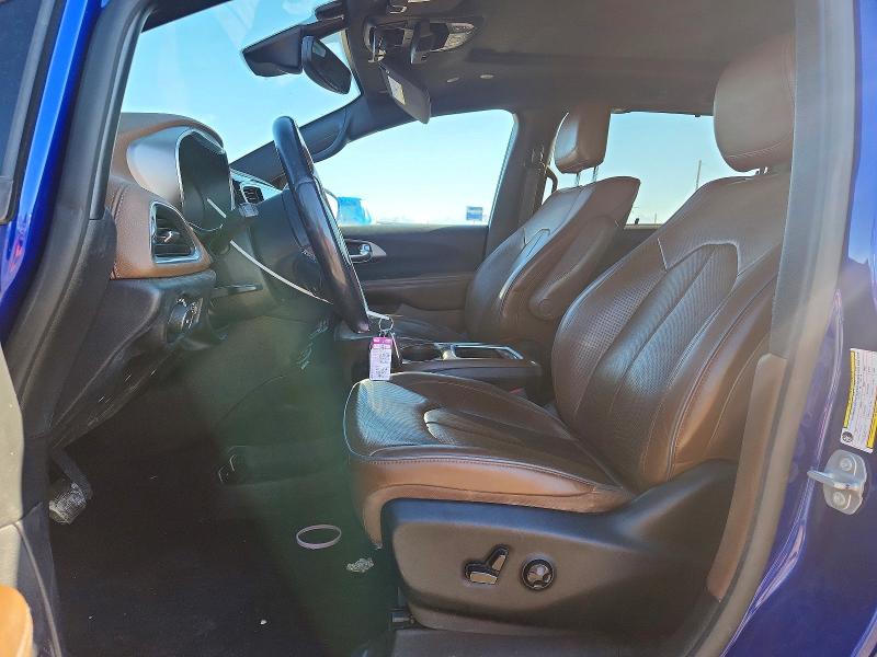 99712335 :رقم المزاد ، 2C4RC1GG5LR211146 vin ، 2020 Chrysler Pacifica مزاد بيع