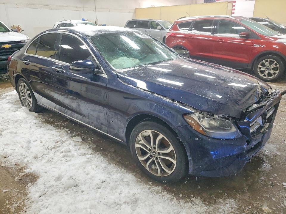 Продаж на аукціоні авто 2018 Mercedes-benz C, vin: 55SWF4KB2JU247200, номер лоту: 74687735