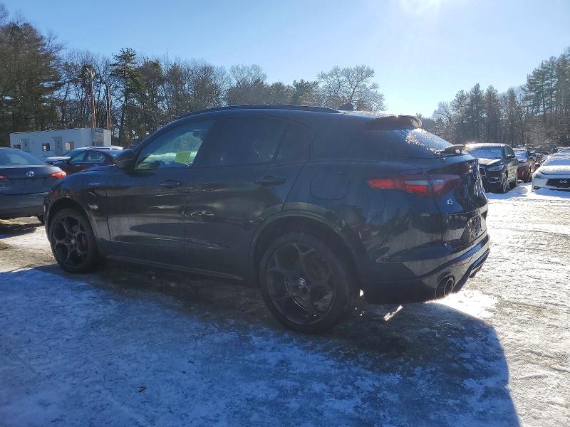 Aukcja sprzedaży 2022 Alfa Romeo Stelvio, vin: ZASPAKBN9N7D42388, numer aukcji: 72202015