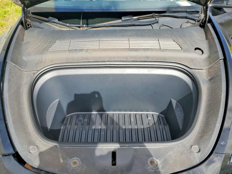 Продажа на аукционе авто 2023 Tesla Model Y, vin: 7SAYGDEF6PF666975, номер лота: 98692065