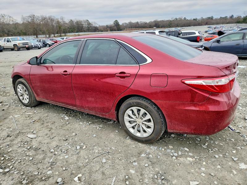74371125 :رقم المزاد ، 4T1BF1FK6HU686521 vin ، 2017 Toyota Camry مزاد بيع